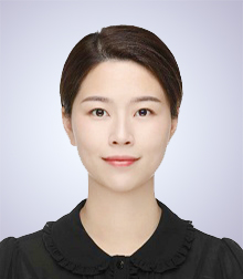 常茜文
